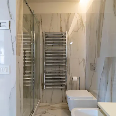 Apartman Manzoni 44
